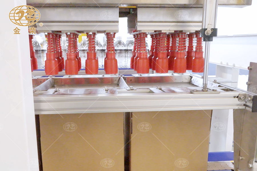 開裝封一體機-2